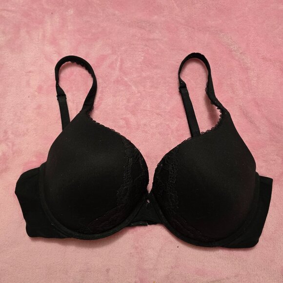 3 Victoria's Secret bras 34DD - Picture 3 of 13